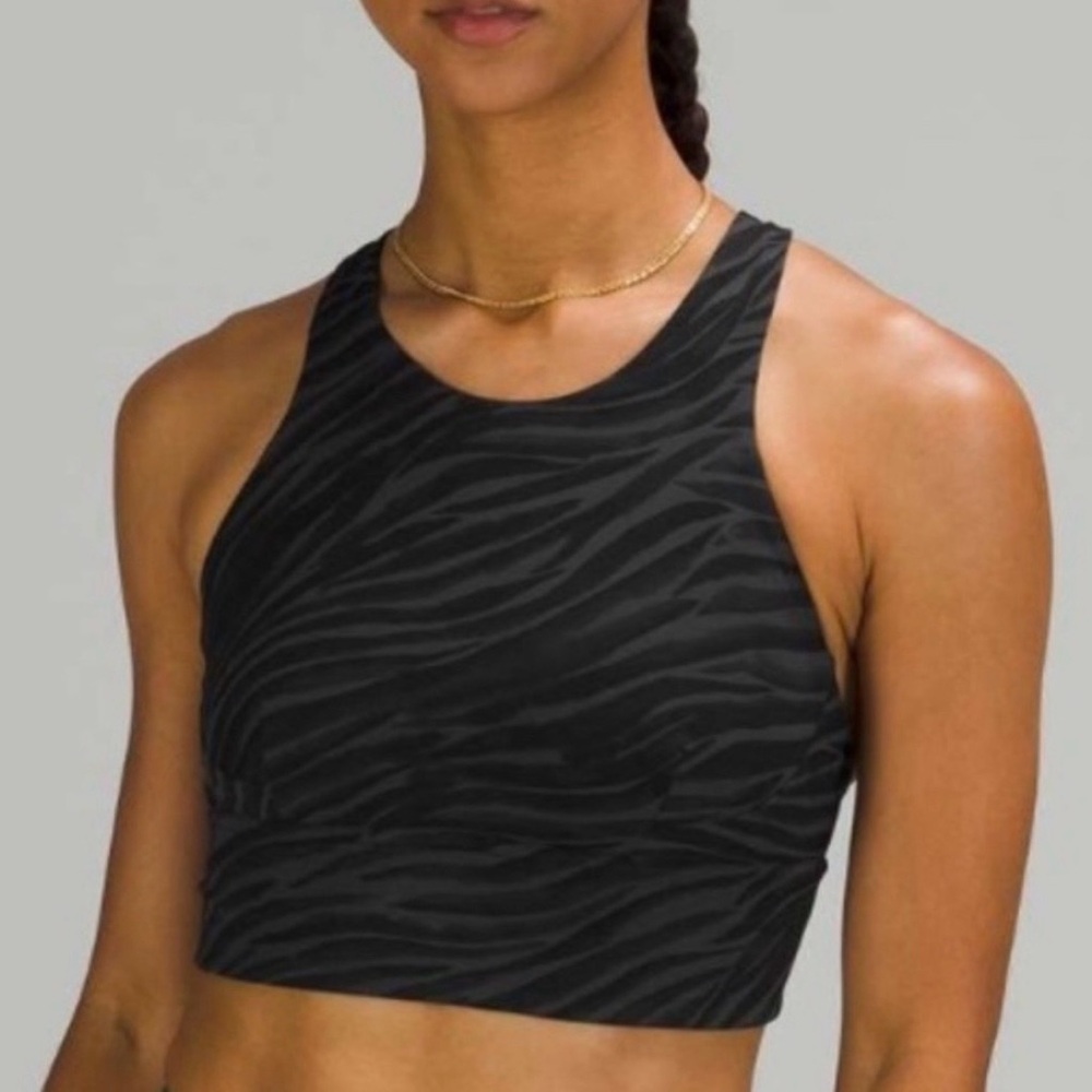 Lululemon wunder train longline sport bra